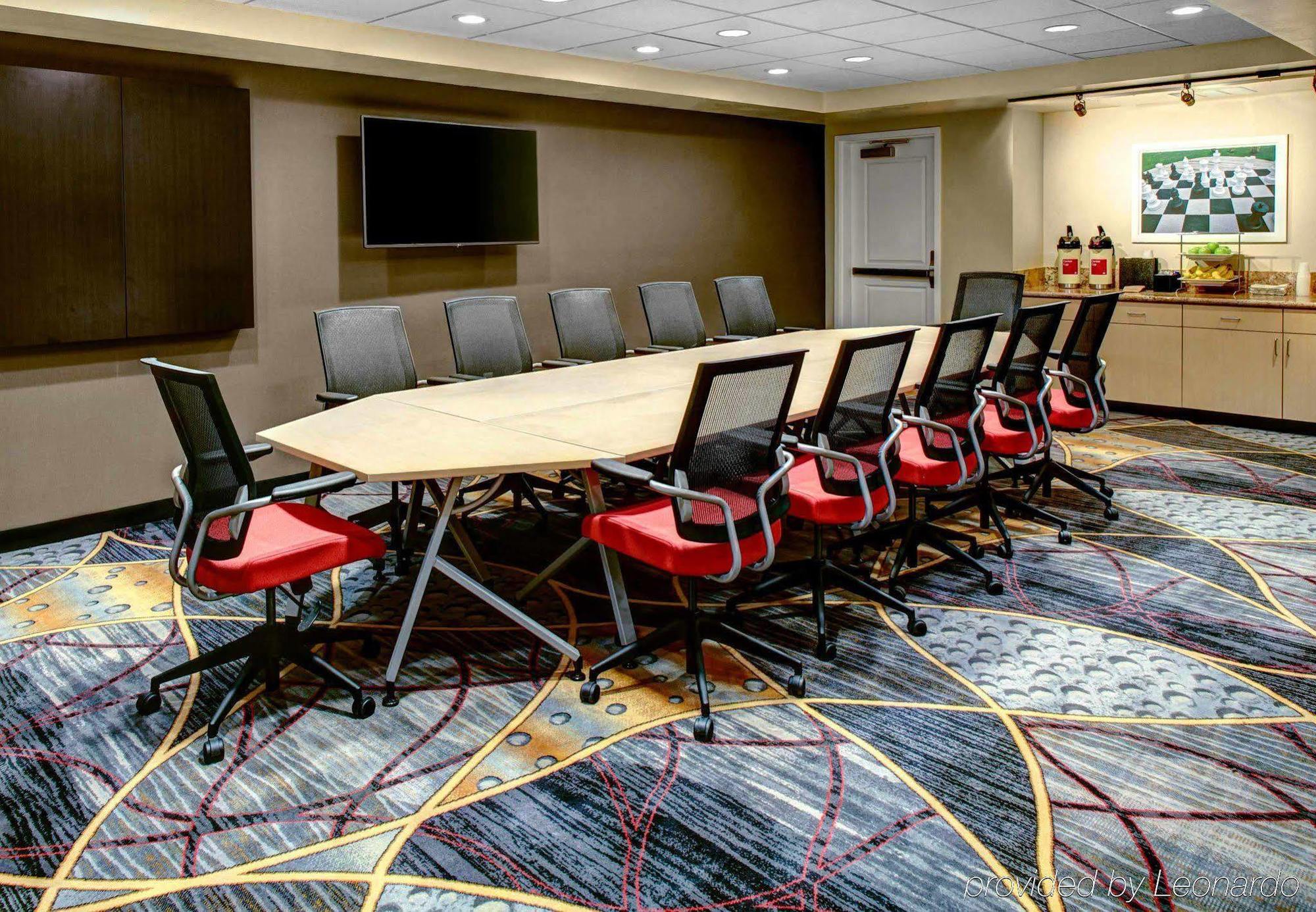 Towneplace Suites By Marriott Bakersfield West Экстерьер фото